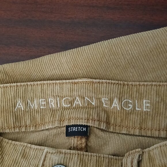 American Eagle Pants Size 8 Long Corduroy Mom Straight Jean Khaki Tan High Rise - Picture 9 of 11